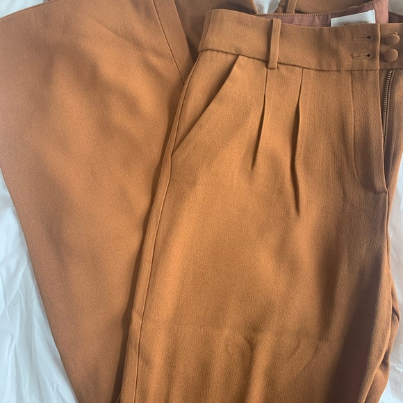 NOT FOR SALE - Picture 4 of 5